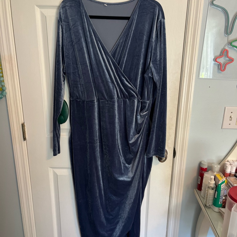 Elegant Light Blue Gray Velvet Wrap Retro Fitted Pinup Dress